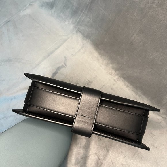 Bottega Veneta Marie Shoulder Bag Nappa Leather Black - Picture 10 of 11